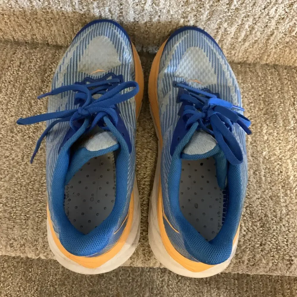 Hoka One One Clifton 9 Youth Size 6 Medium Running Active Shoes Sneakers Blue